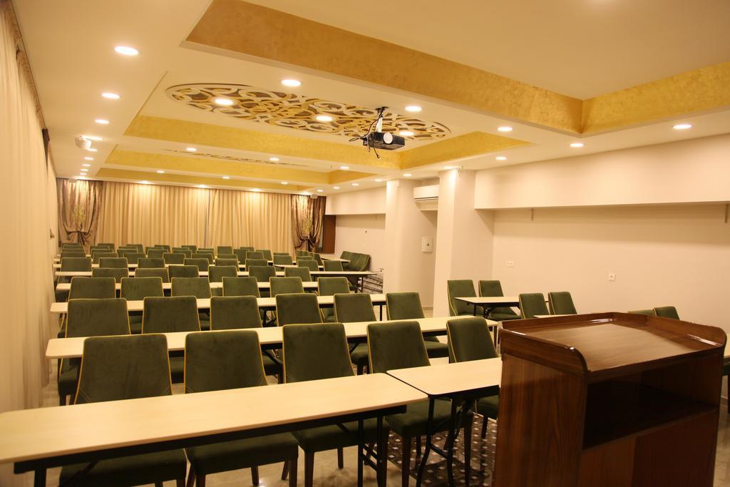 Basmacioglu Hotel 伊斯帕尔塔 外观 照片